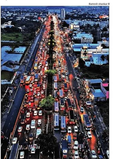 Heavy Chennai road traffic
