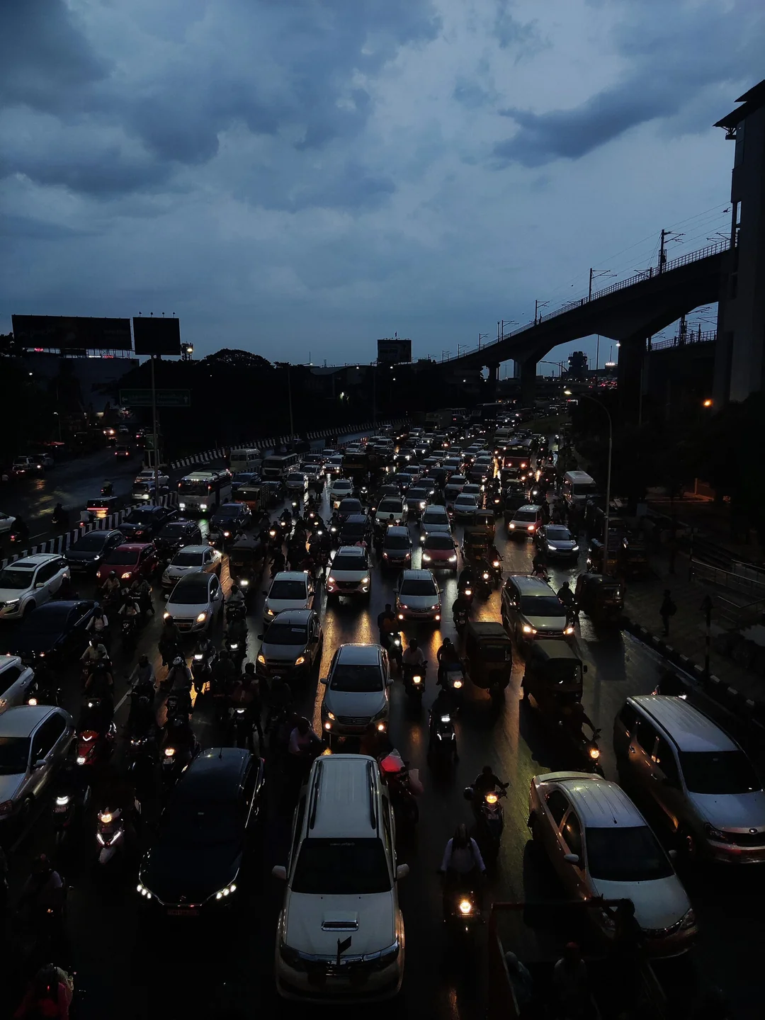 Congested Chennai road traffic at dusk